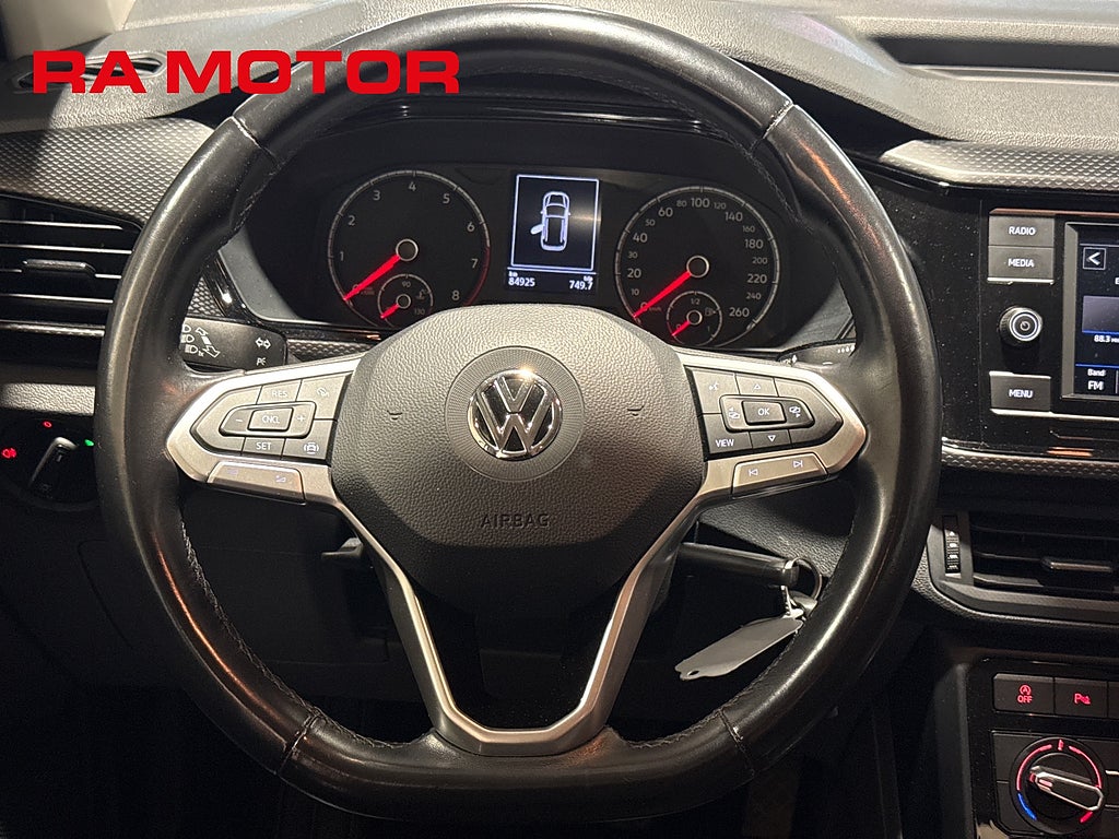 Volkswagen T-CROSS 1.0 TSI 95hk | PDC | Döda Vinkel Varning | M-Värmare | 2020