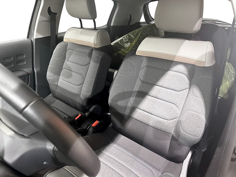 Bild på Citroën C3 Shine 1.2 Pt 110hk Aut - CARPLAY, FARTHÅLLARE