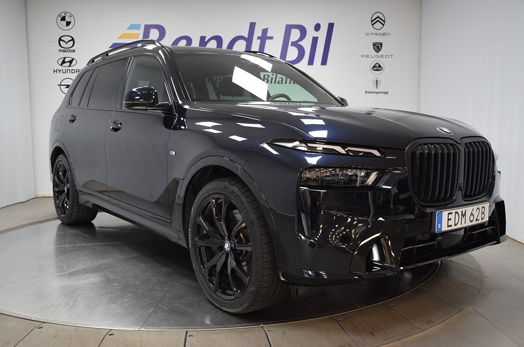 BMW X7 xDrive40i/ Panorama/Bowers&Wilkins/ 360Kamera/Drag