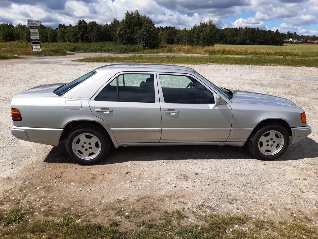 Mercedes-Benz 300 D 109hk 1985, bild 6/33