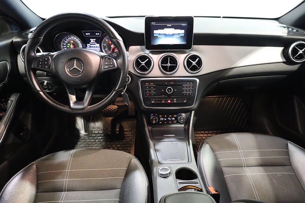 Mercedes-Benz CLA 200 7G-DCT 156hk SE Edition / Urban Line 2015