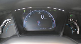 Halvkombi Honda Civic 11 av 12