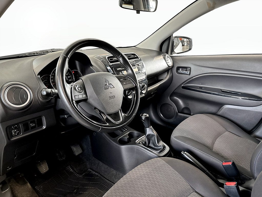 Bild på Mitsubishi Space Star 1.2 80hk - FARTHÅLLARE