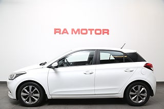 Halvkombi Hyundai i20 3 av 21