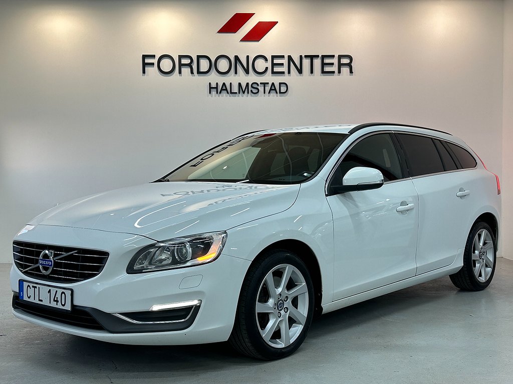 Volvo V60 D4 AWD 181hk Automat Momentum Drag|Värmare|Välserv