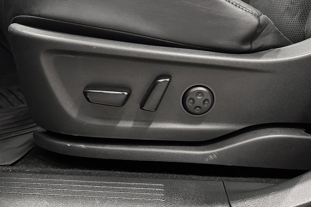 Nissan Ariya 2023 - miniatyr 14