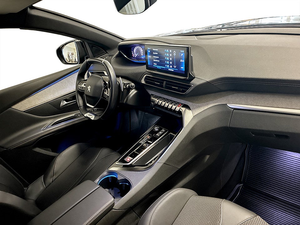 Bild på Peugeot 3008 GT Black Pack 1.2 PT 130hk Aut B-KAMERA CARPLAY