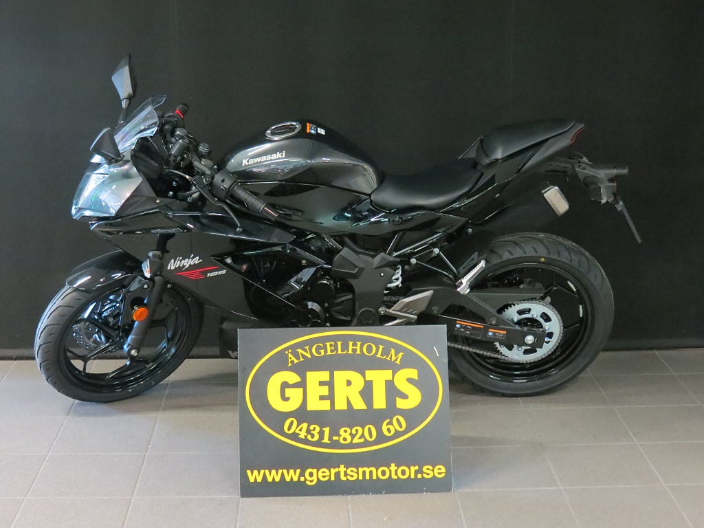 Kawasaki NINJA 125 