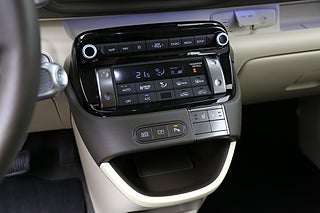 SUV Hyundai Inster 19 av 23