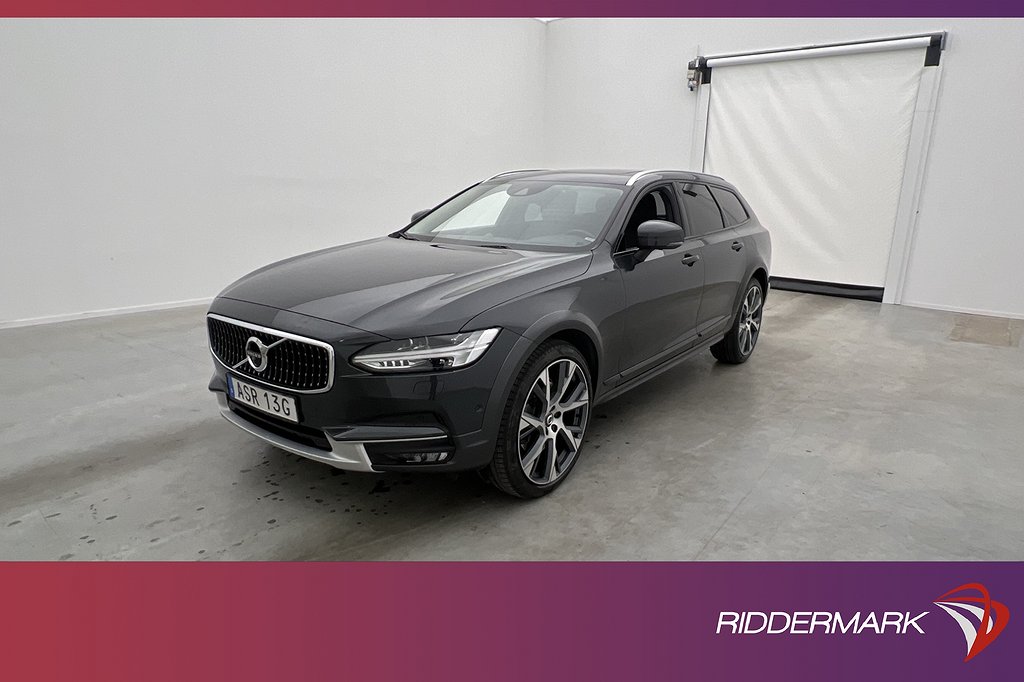 Volvo V90 Cross Country D5 AWD Pano B&W Luft VOC 360 Drag