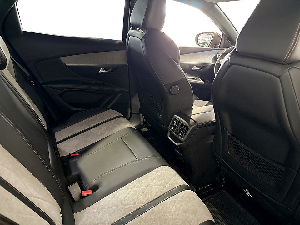 Bild på Peugeot 3008 GT PHEV AWD 300hk Aut B-KAMERA NAVI