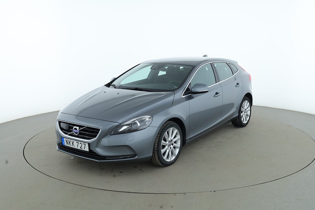 Volvo V40 D2 Momentum / VOC, Värmare, BLIS, GPS
