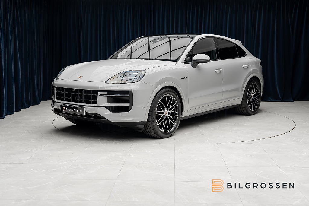 Porsche Cayenne Coupé E-Hybrid PASM BOSE Sportavgas FÖRETAGSLEASING