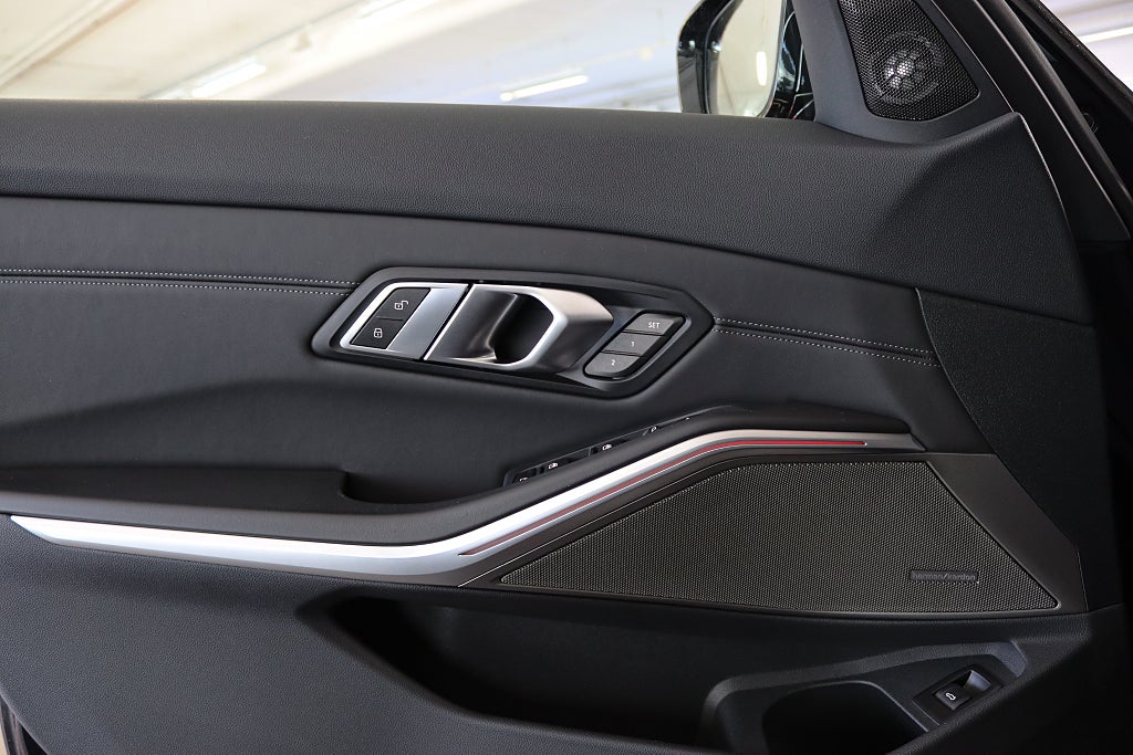 BMW M3 Competition xDrive 1 Ägare H/K M Drive Pro Kolfiber