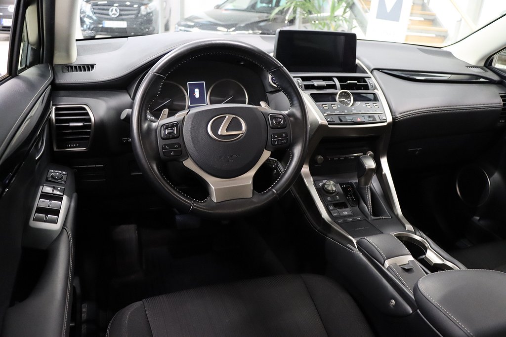 Lexus NX 300h 2.5 ECVT, 197hk, 2020