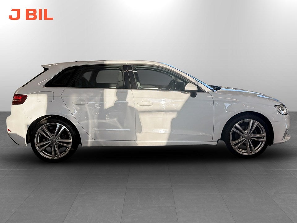 Bild på Audi A3 Sportback Proline 35 TFSI 150hk Aut - P-SENSORER,RATTVÄRME
