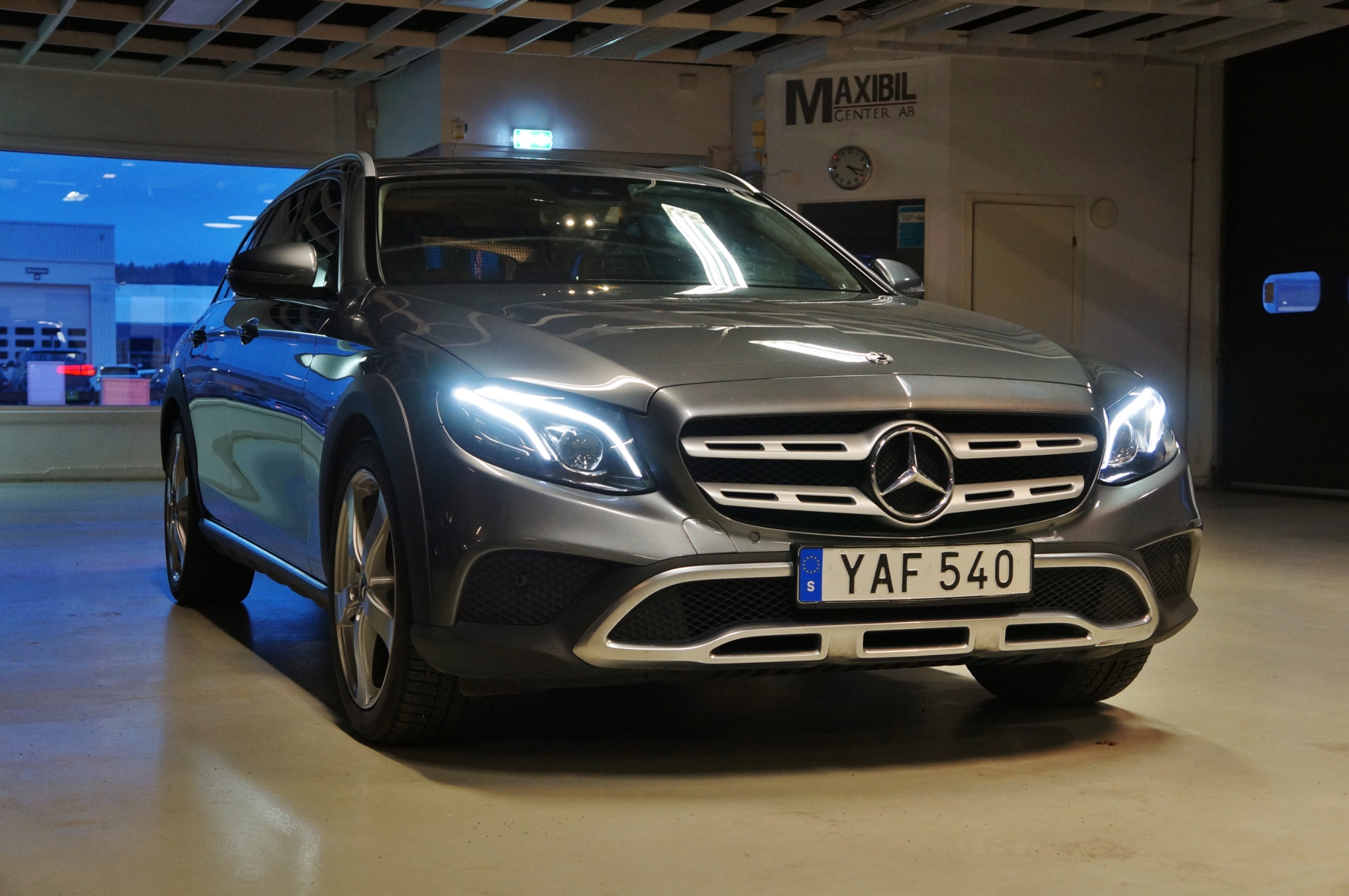 Mercedes-Benz E