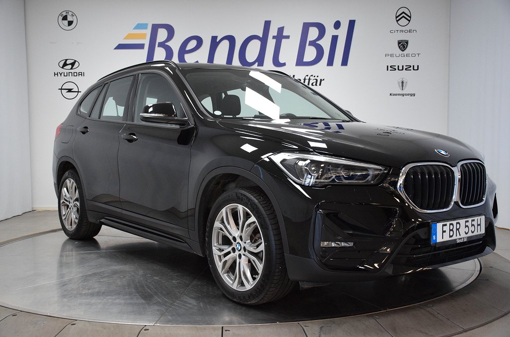 BMW X1 xDrive25e Laddhybrid Sport line / 1 ägare/ Leasebar