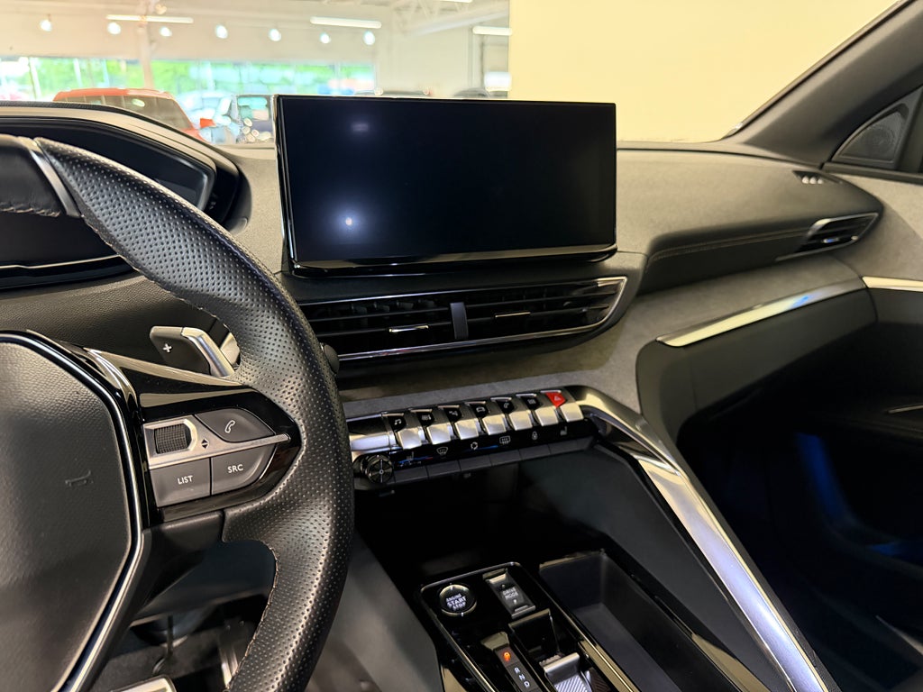 Peugeot 5008 1.2 PureTech 130 EAT 7 Sits SoV Hjul thumbnail