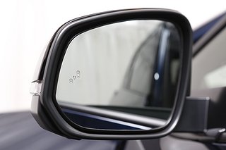 SUV Subaru Solterra 12 av 24