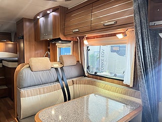 Husbil-integrerad Dethleffs ESPRIT I 6810 13 av 26