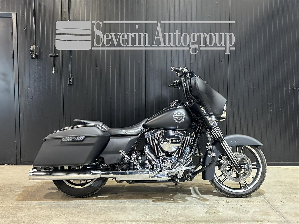 Harley-Davidson Street Glide 103 V-Twin (84hk)