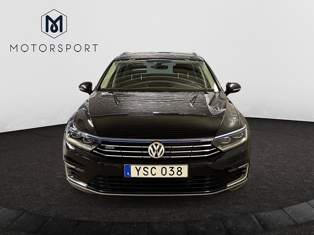 Volkswagen Passat Variant GTE 1.4 TSI Aut Adpt-fart B-kamera Drag Värmare bild 11