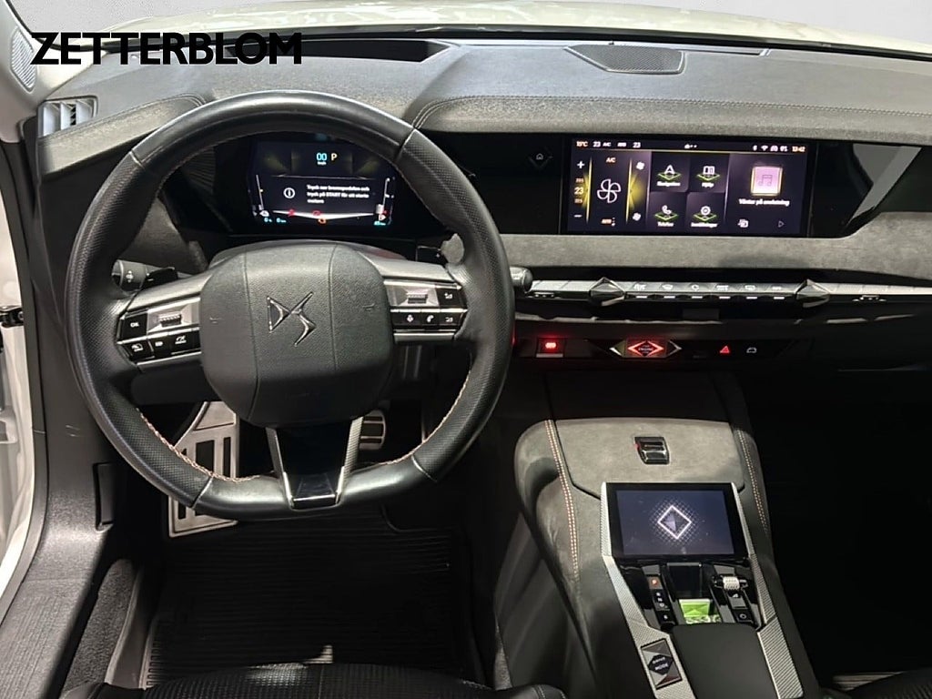 Halvkombi DS DS4 10 av 13