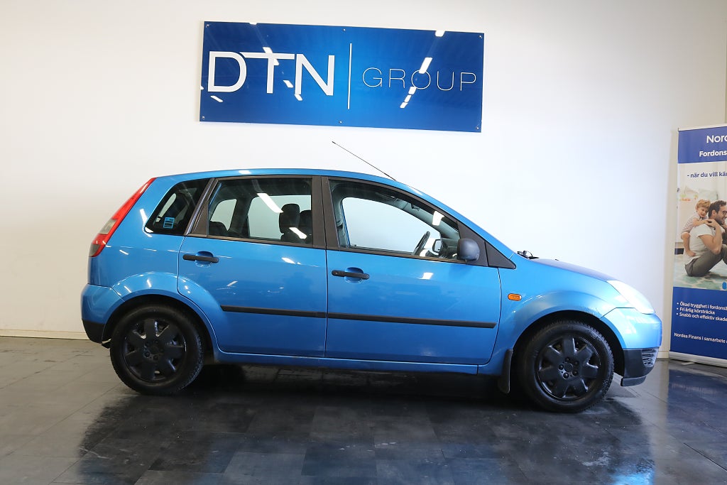 Ford Fiesta 5-dörrar/1.3/Fullservad/NYSERV/NYBESIKT