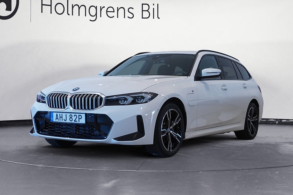 BMW 330 e Touring M-Sport Backkamera Drag | Ränta 3,99%