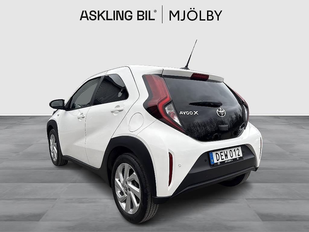 Toyota Aygo 2023 - miniatyr 3