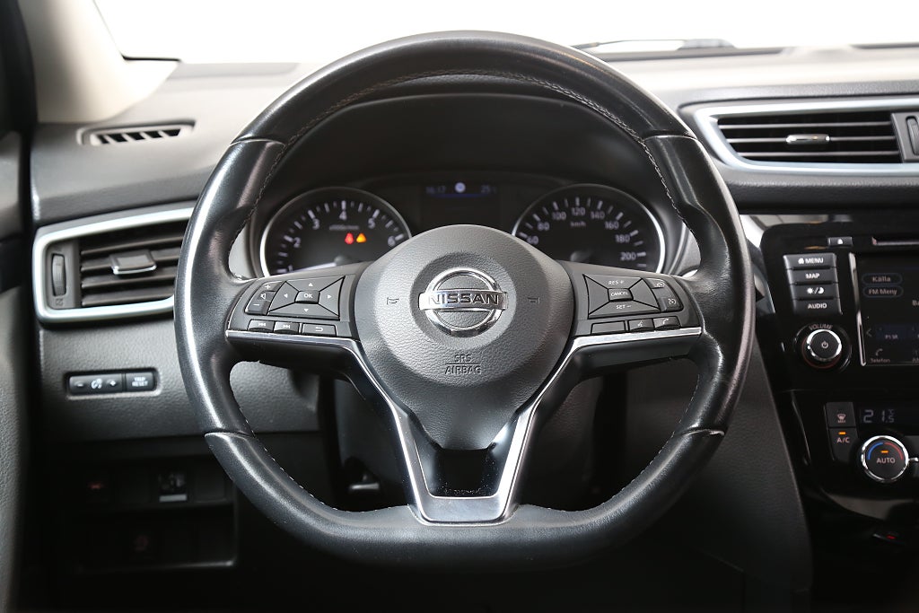 Nissan Qashqai 1,3 DIG-T 140hk 360°-kamera Keyless Navi Drag 2021