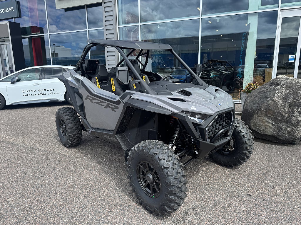 Polaris RzR Pro Xp Ultimate T3b  " Äntligen " 