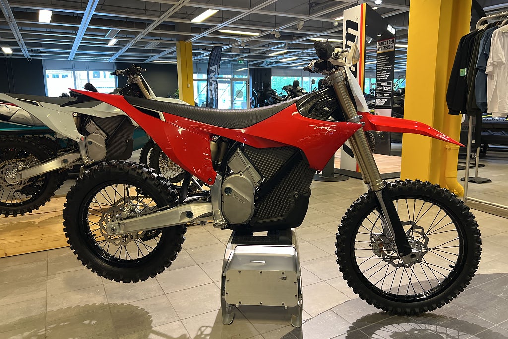 Stark Varg EX Enduro 60hk Medium *Finns i lager* 