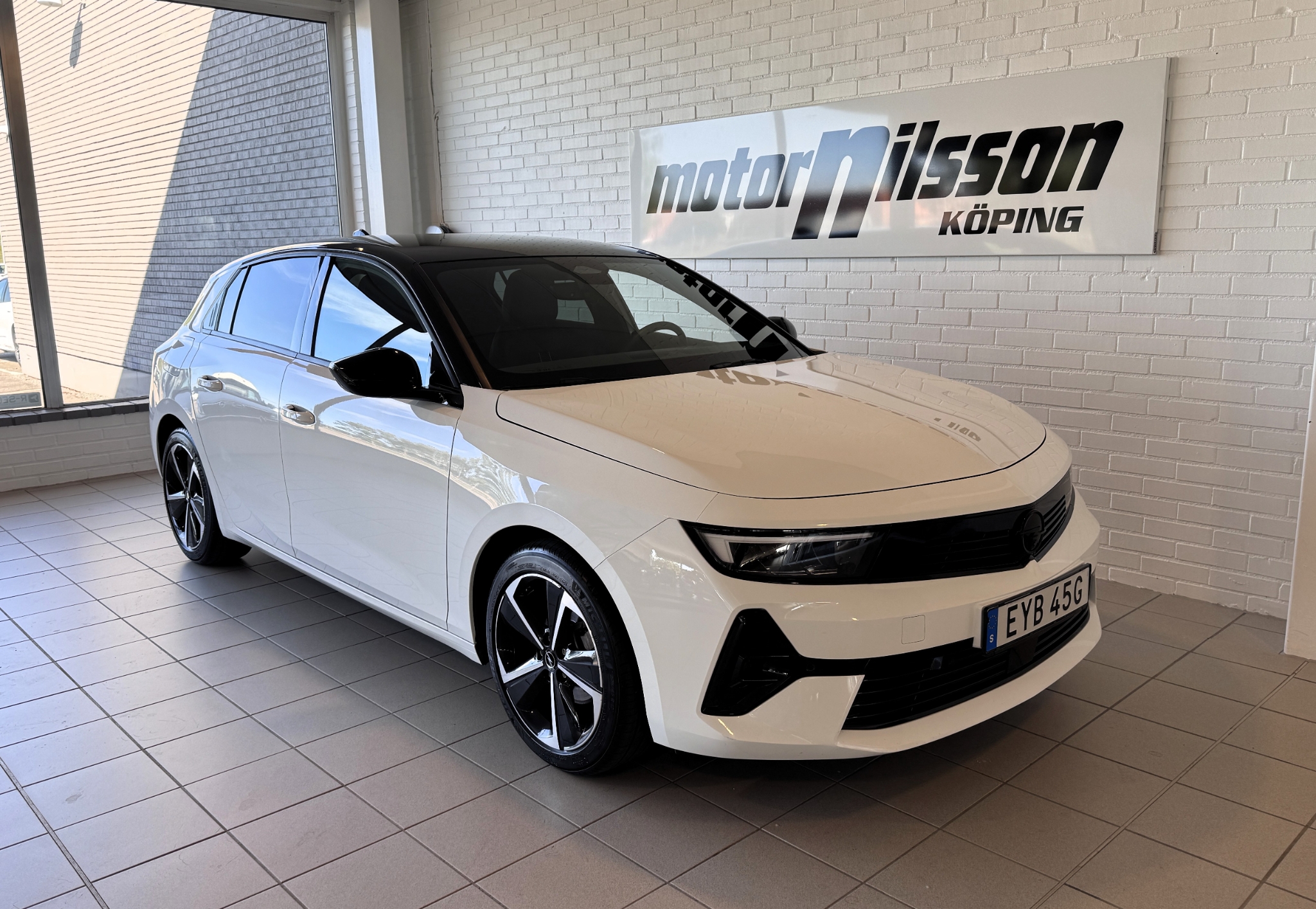 Opel Astra 1.2 Turbo GS 2025, bild 2/10