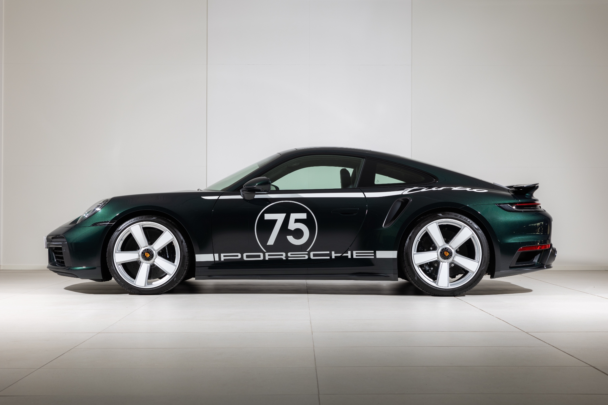 Porsche 911 2025, bild 2/10