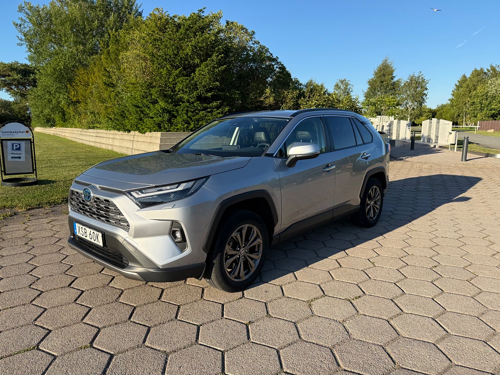Toyota RAV4 Hybrid AWD-i E-CVT Executive Euro 6