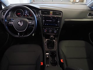 Halvkombi Volkswagen Golf 13 av 21