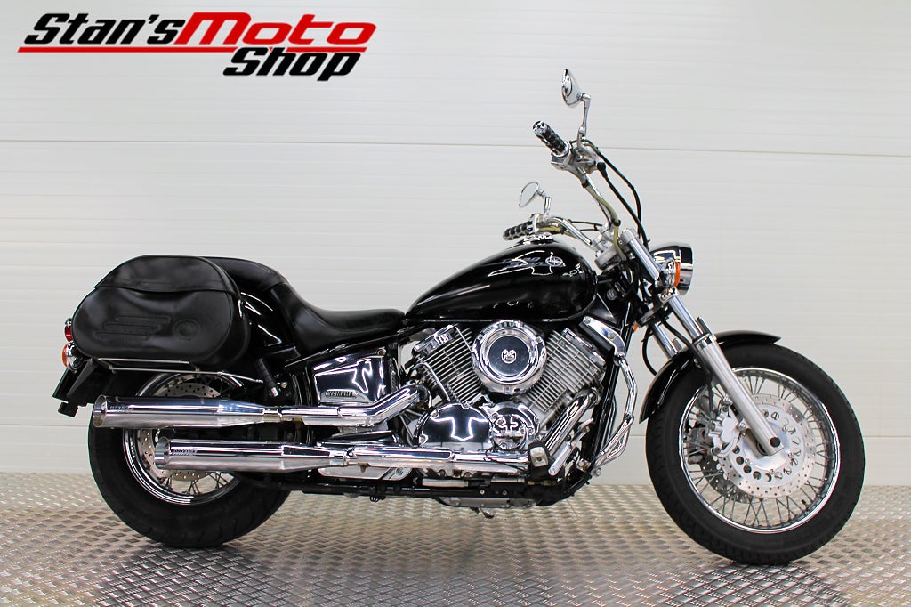 Yamaha XVS1100A Dragstar Vance&Hines