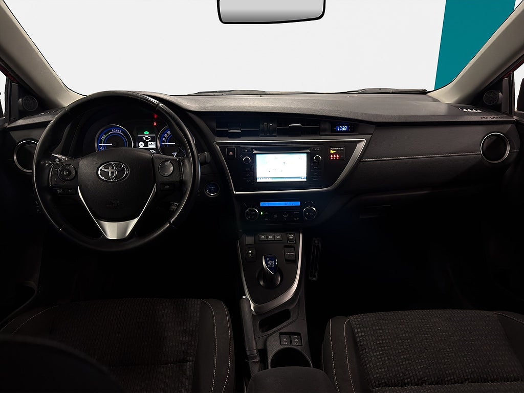 Toyota Auris Hybrid e-CVT, Navi, Kamera, 3 brukare