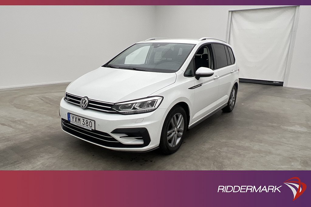 Volkswagen Touran TSI 150hk R-Line 7-sit Värm Kamera CarPlay