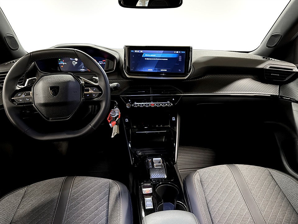 Bild på Peugeot 2008 Allure 1.2 PT 130hk Aut B-KAMERA CARPLAY