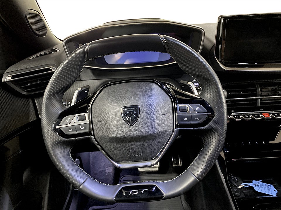 Bild på Peugeot 2008 GT 1.2 PT 130hk Aut - B-KAMERA, ELSTOL