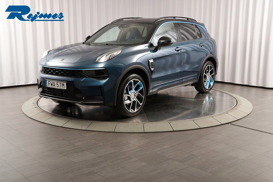 Lynk & Co 01 PHEV