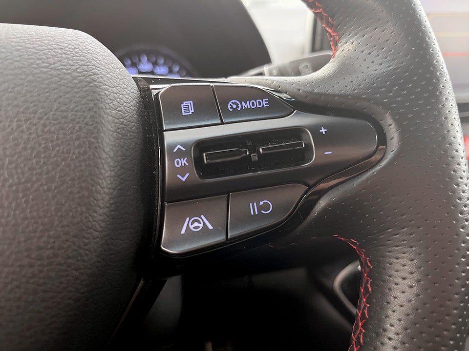 Bild på Hyundai i30 N-line 1.0 T-GDI 120hk Aut - B-KAMERA, EN ÄGARE