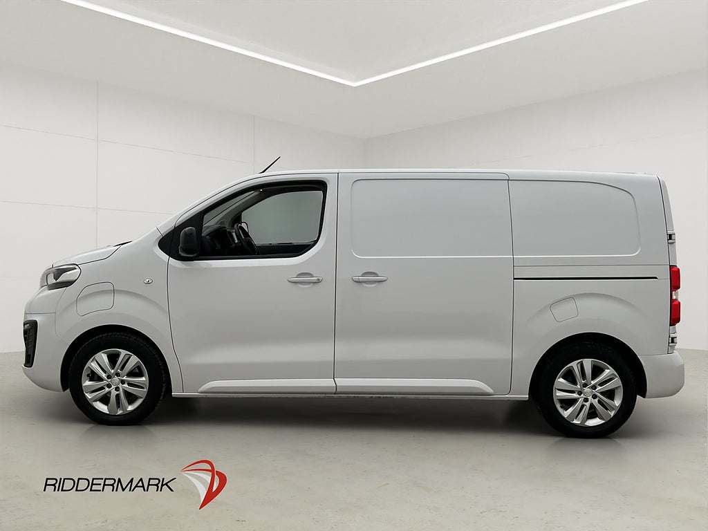 Peugeot e-Expert L2 136hk Drag Kamera 2xDörrar CARPLAY Moms