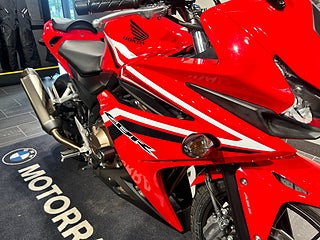 Honda CBR5005 3,45% 1585 mil/Akrapovic/Tail-tidy