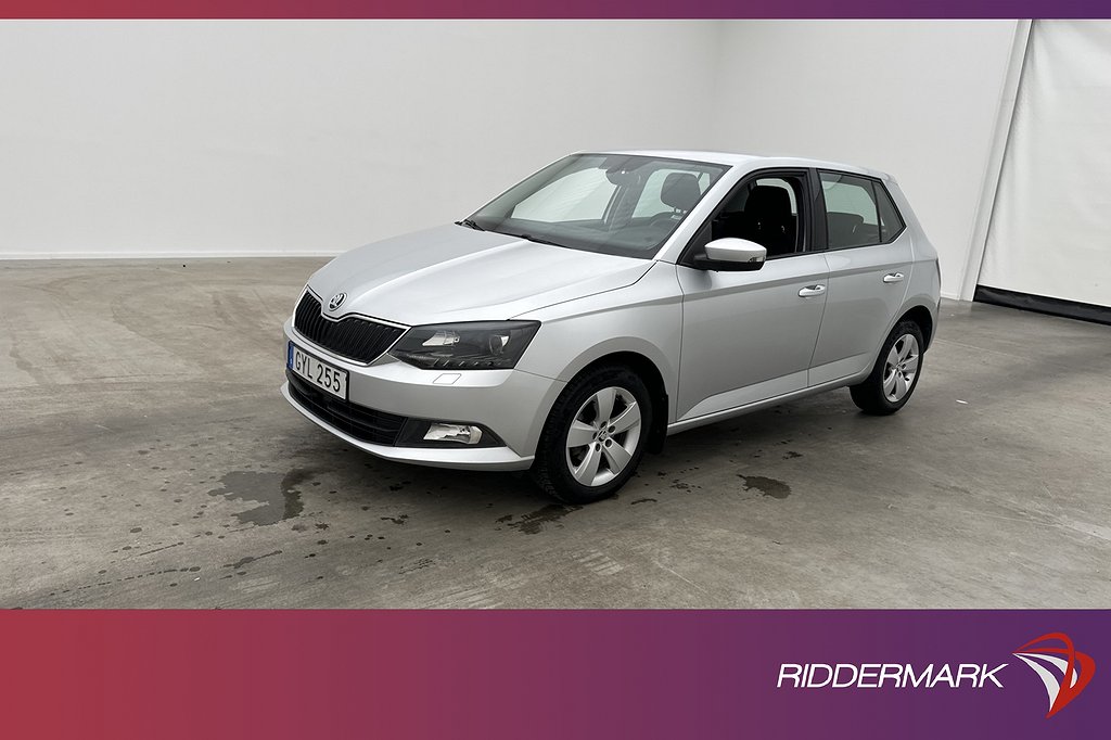 Skoda Fabia TSI 90hk Style Sensorer Farthållare Bluetooth