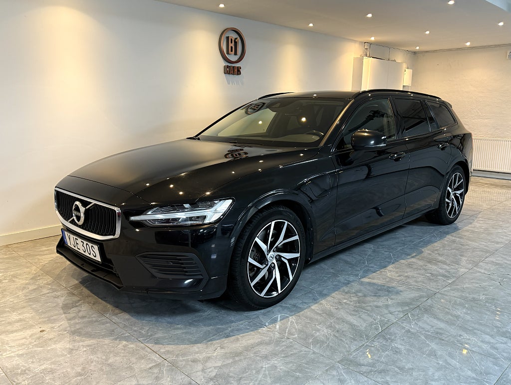 Volvo V60 T6 Twin Engine AWD Geartronic Momentum Advanced MOMS