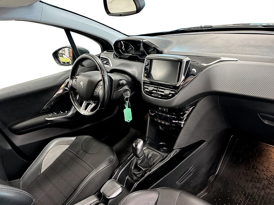 Bild på Peugeot 2008 Allure 1.2 PT 110hk BACKSENSORER